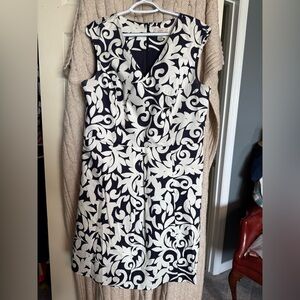 Elegant Blue and White Sleeveless Dress